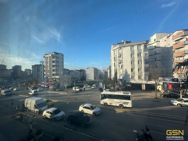 16-GSN GAYRİMENKUL'DEN KİRALIK 4550 m2 İSKANLI PRESTİJLİ PLAZA